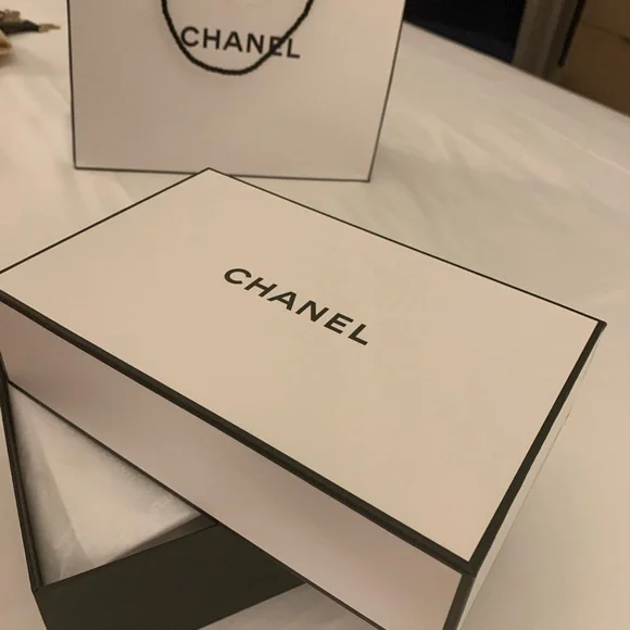 Brand new rare and collectible authentic Chanel with ribbon ,must have!